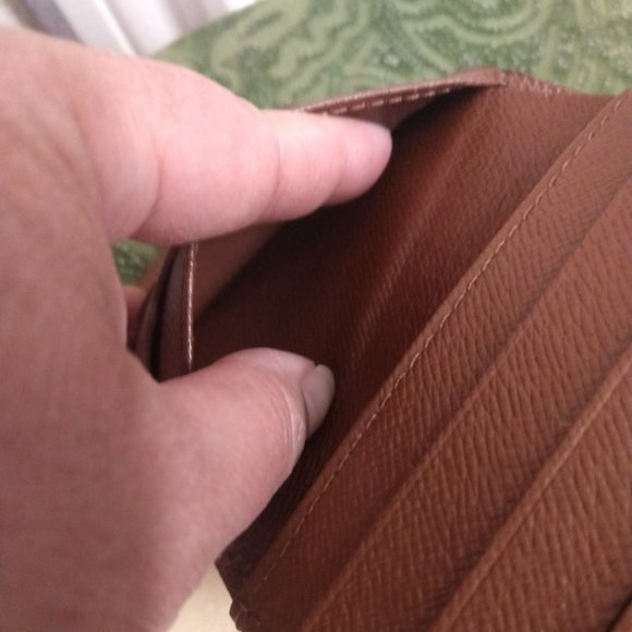 Louis Vuitton Monogram Wallet - Picture 10 of 15